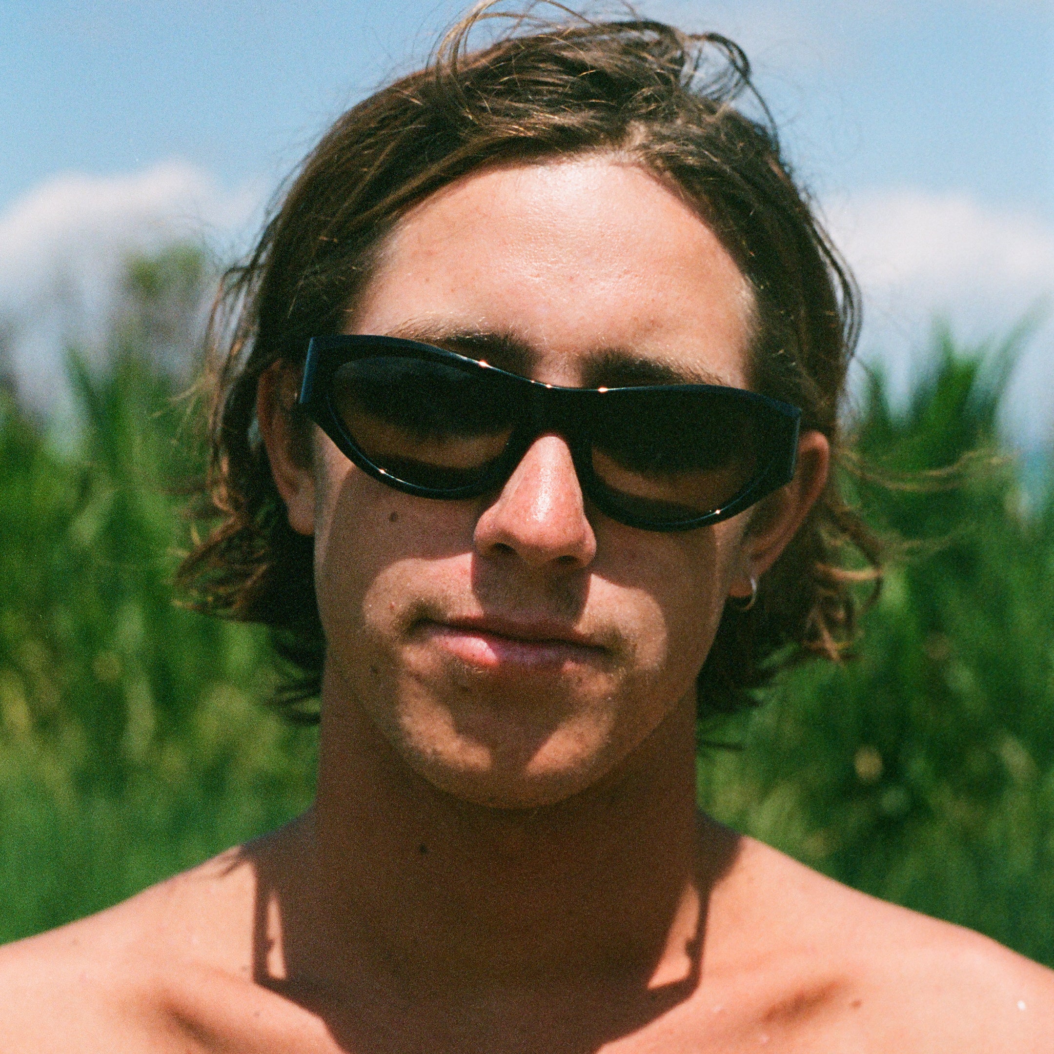 PRE-ORDER - Realm - Black Polished / Black Polarized