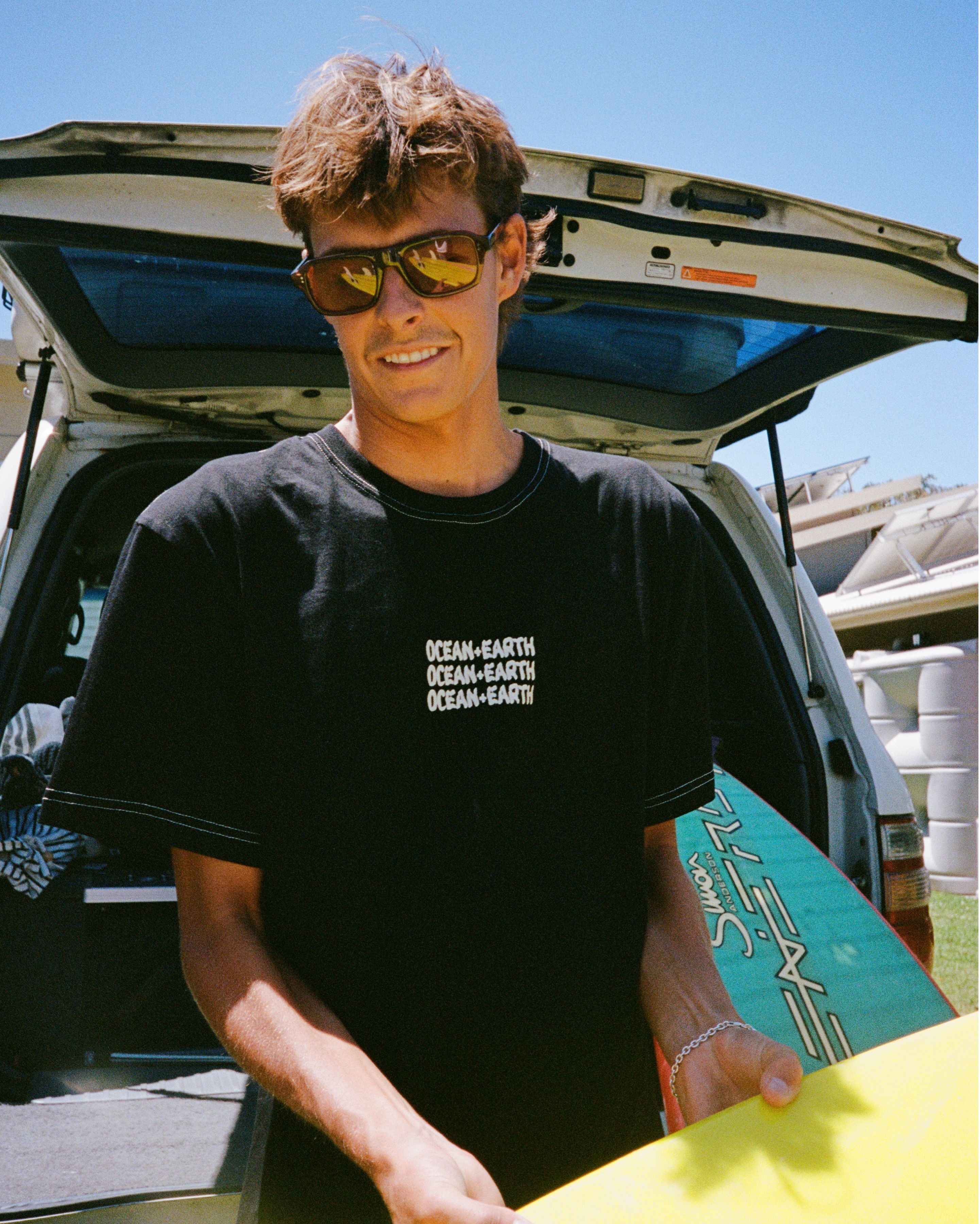 Mono - Brown Polished  / Brown