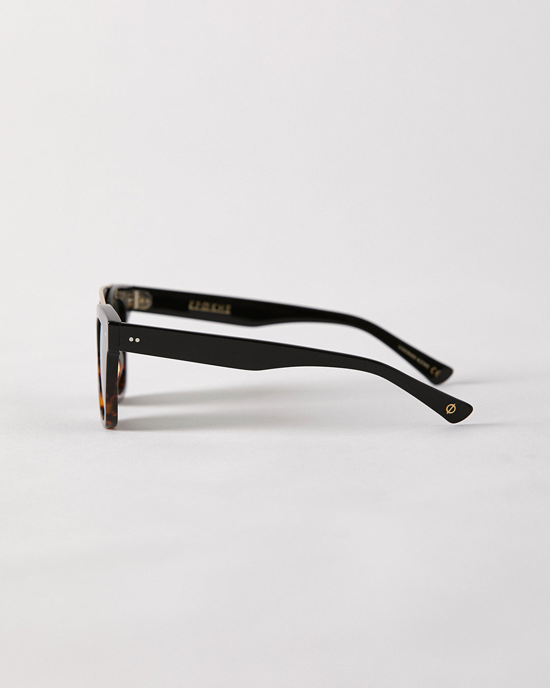 Isay - Black & Tortoise Gloss Split & Gold / Green - EPOKHE EYEWEAR Sunglasses #