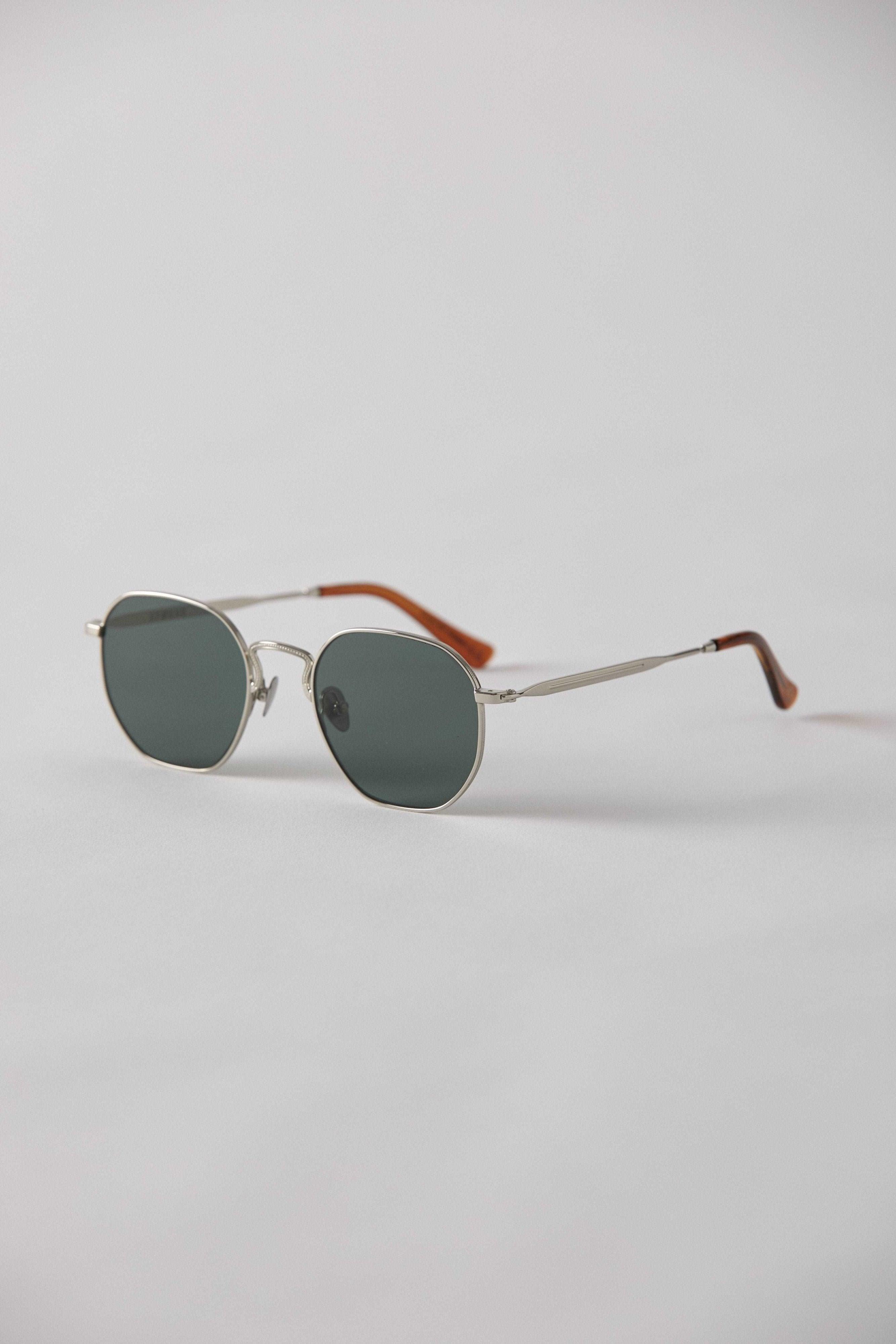 Denz - Silver Polished / Green - EPOKHE EYEWEAR Sunglasses #