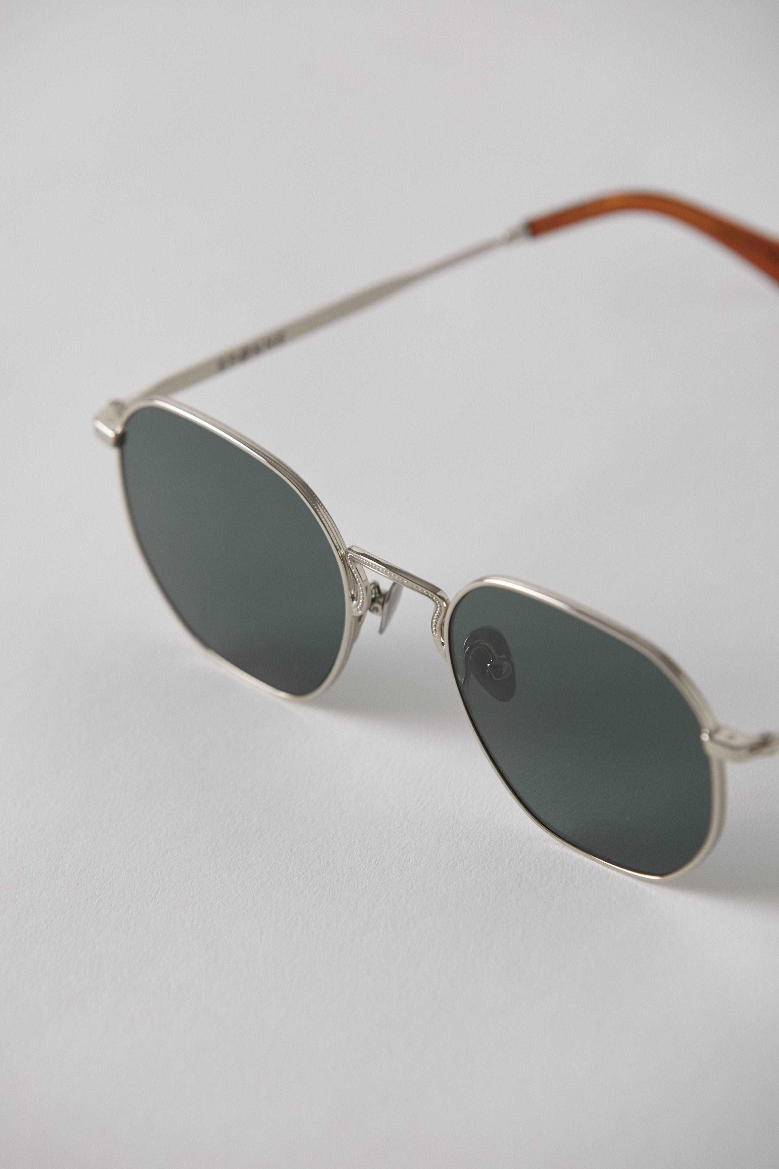 Denz - Silver Polished / Green - EPOKHE EYEWEAR Sunglasses #